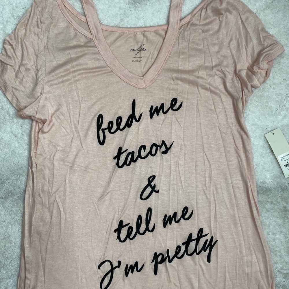 ‘Feed me & tell me i’m pretty”